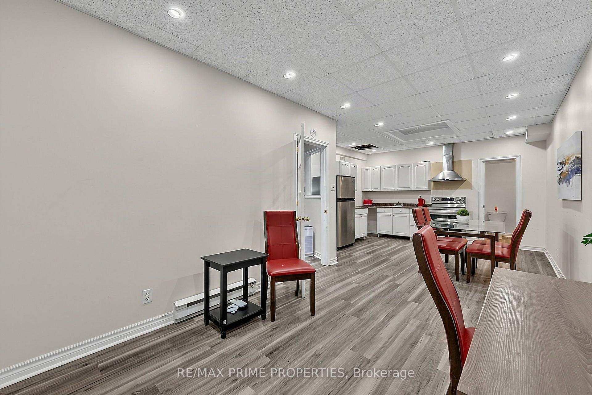 Photo 30 of 20369 Centre Street, East Gwillimbury, Rural East Gwillimbury — HOMEH