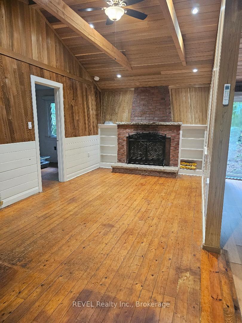 Photo 3 of 4974 Brown Road, Fort Erie, Crystal Beach — HOMEH