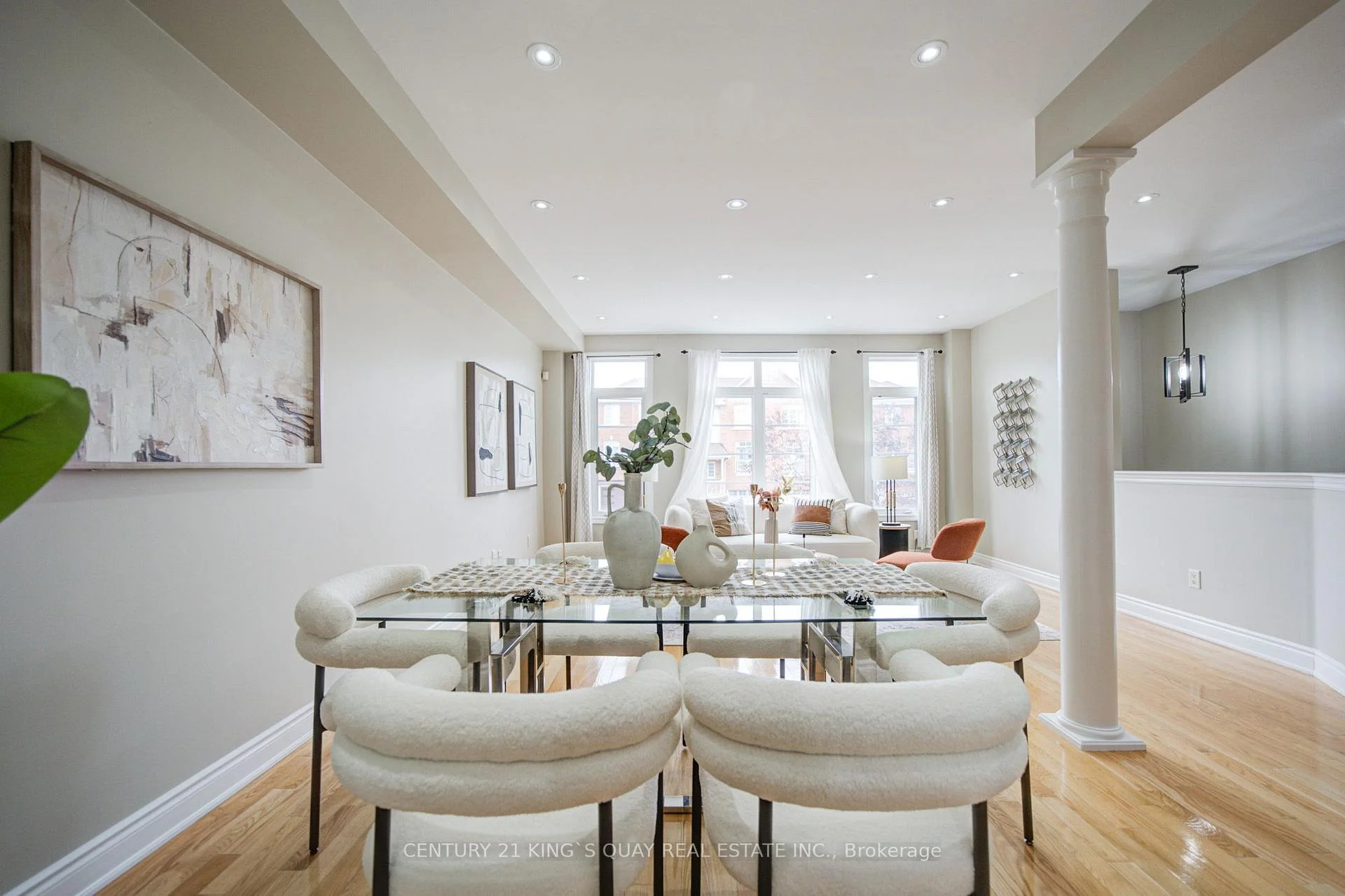 Photo 14 of 35 Rustwood Road, Vaughan, Patterson — HOMEH