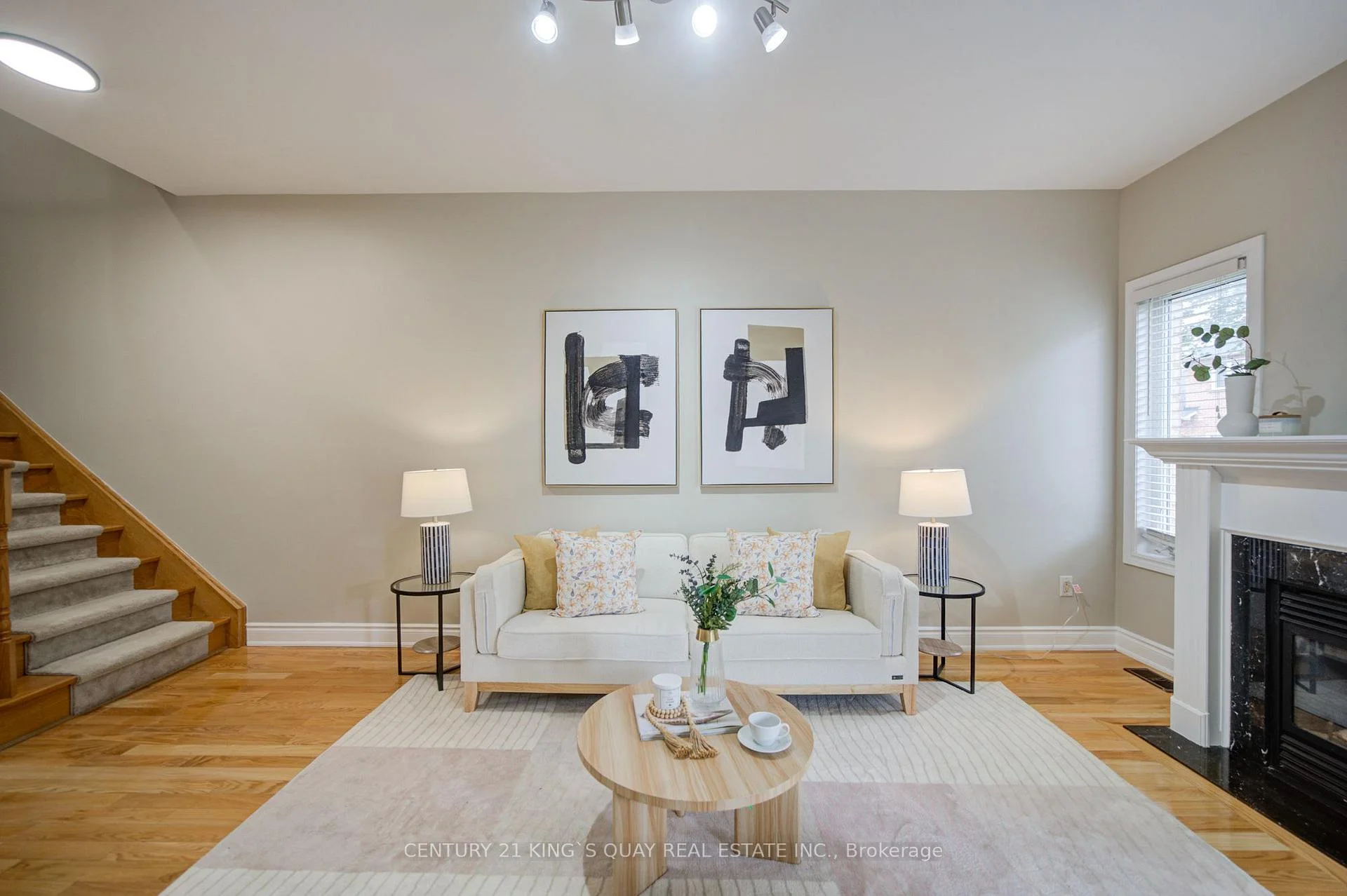Photo 32 of 35 Rustwood Road, Vaughan, Patterson — HOMEH