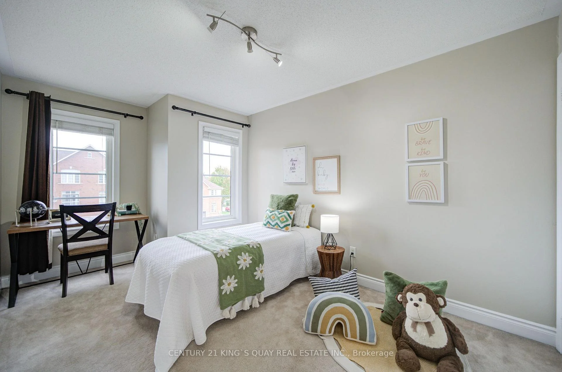 Photo 44 of 35 Rustwood Road, Vaughan, Patterson — HOMEH