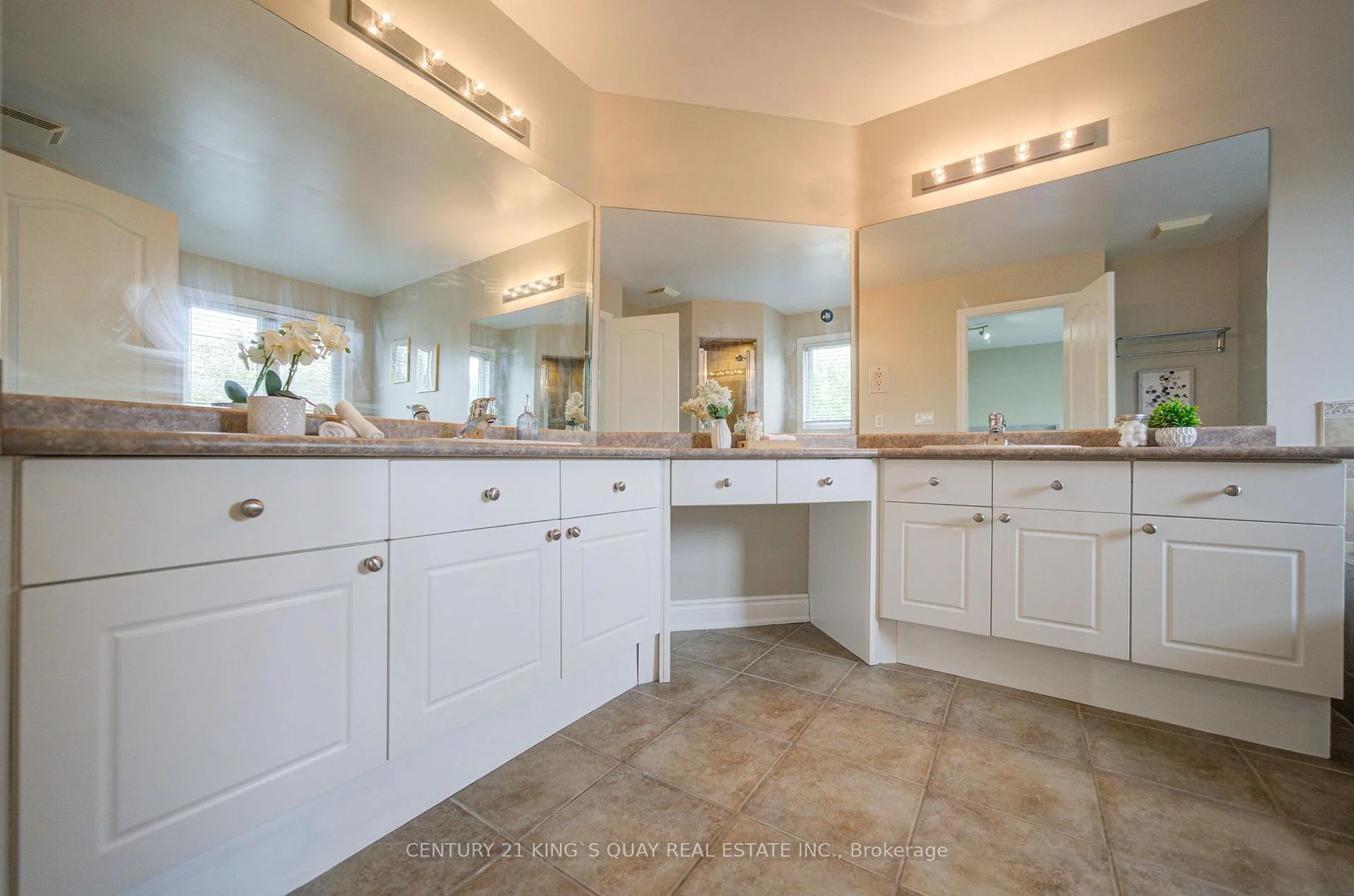 Photo 54 of 35 Rustwood Road, Vaughan, Patterson — HOMEH