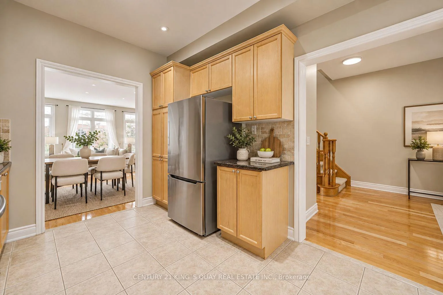 Photo 24 of 35 Rustwood Road, Vaughan, Patterson — HOMEH