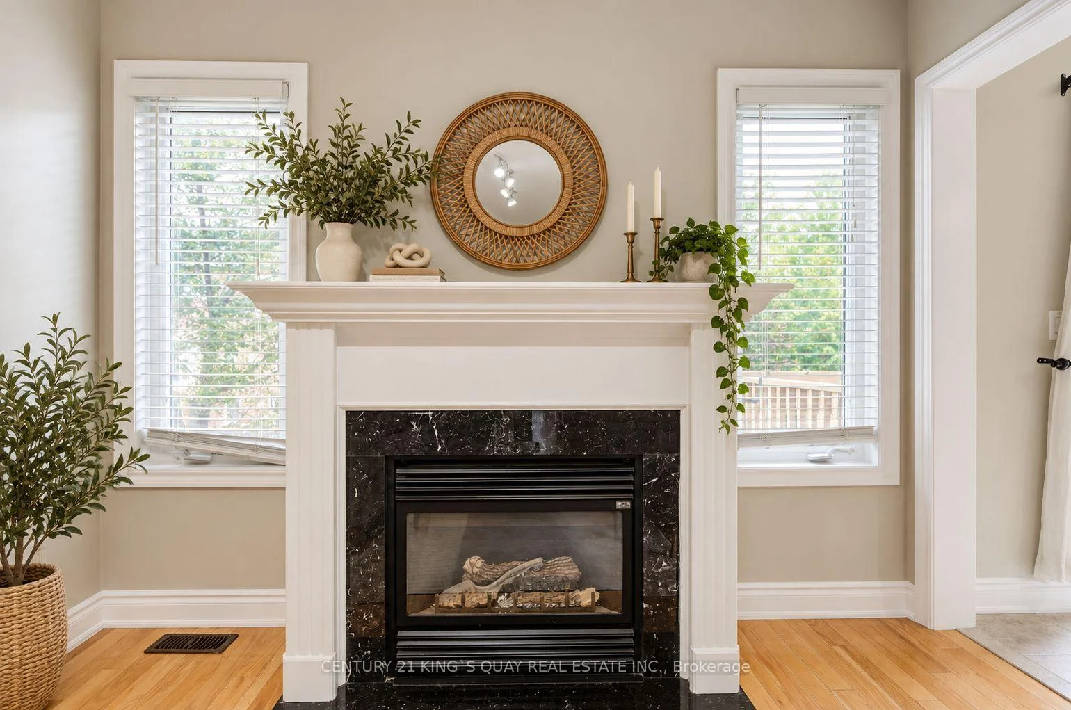 Photo 35 of 35 Rustwood Road, Vaughan, Patterson — HOMEH