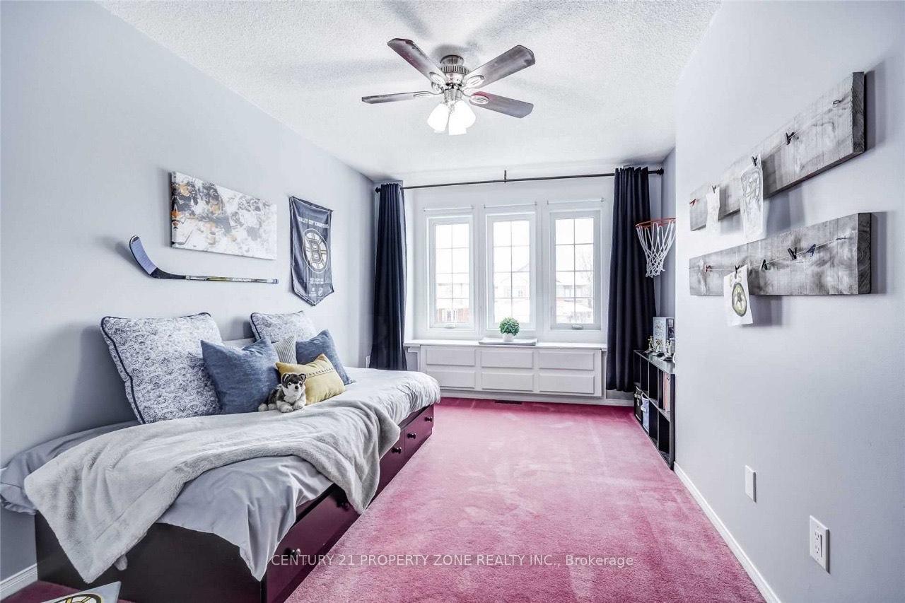 Photo 8 of 130 Waller Street, Whitby, Rolling Acres — HOMEH