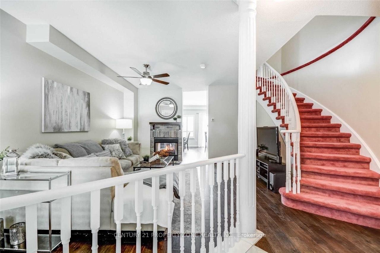 Photo 14 of 130 Waller Street, Whitby, Rolling Acres — HOMEH
