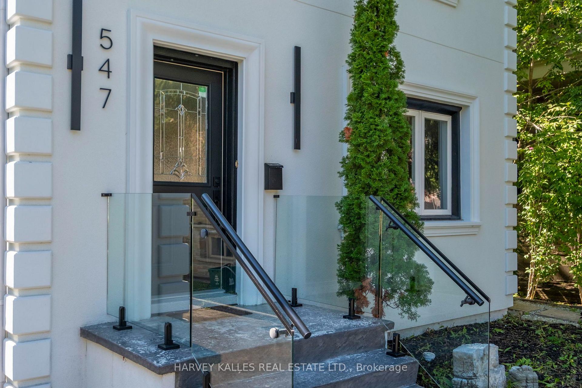 Photo 3 of 547 Melrose Avenue, Toronto, Bedford Park-Nortown — HOMEH