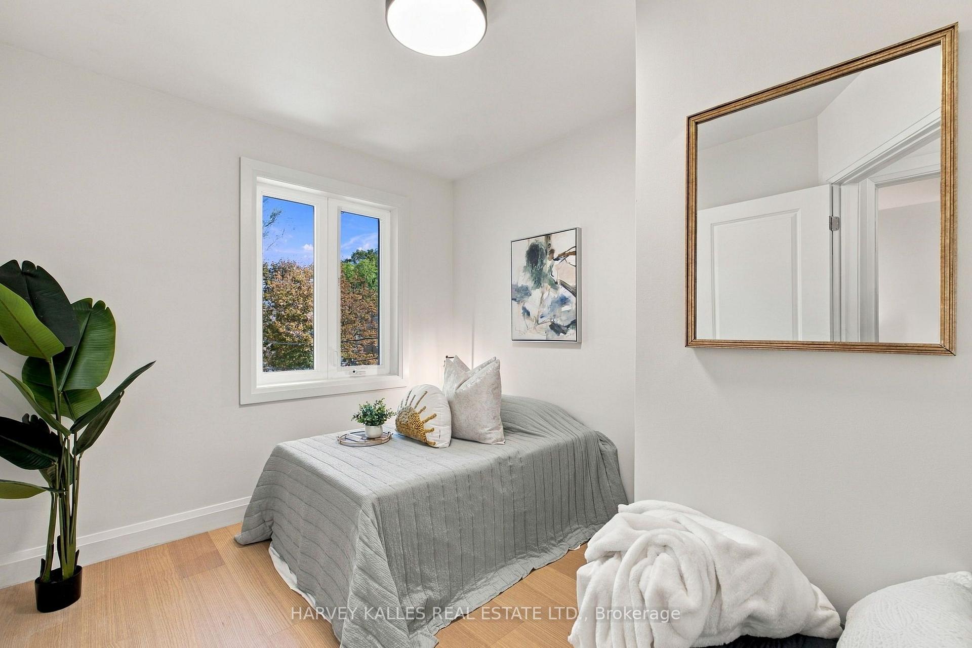 Photo 18 of 547 Melrose Avenue, Toronto, Bedford Park-Nortown — HOMEH