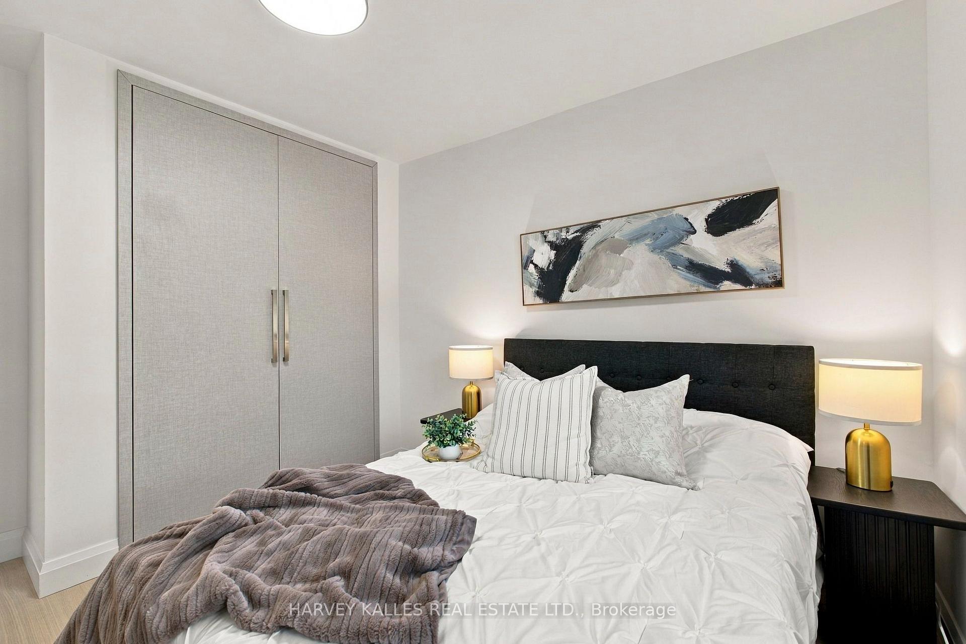 Photo 21 of 547 Melrose Avenue, Toronto, Bedford Park-Nortown — HOMEH