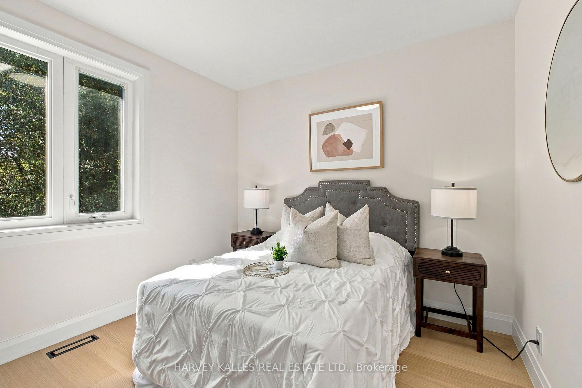 Photo 22 of 547 Melrose Avenue, Toronto, Bedford Park-Nortown — HOMEH