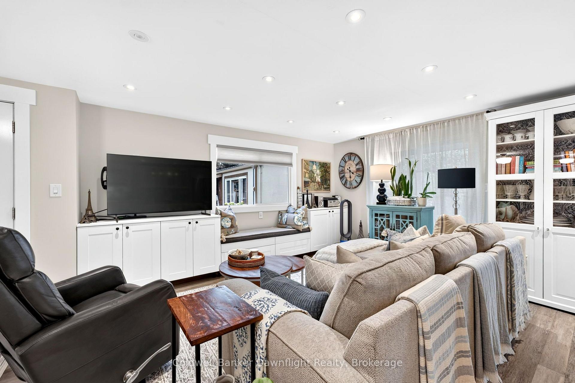 Photo 9 of 188 Pebble Beach Parkway, South Huron, Stephen — HOMEH