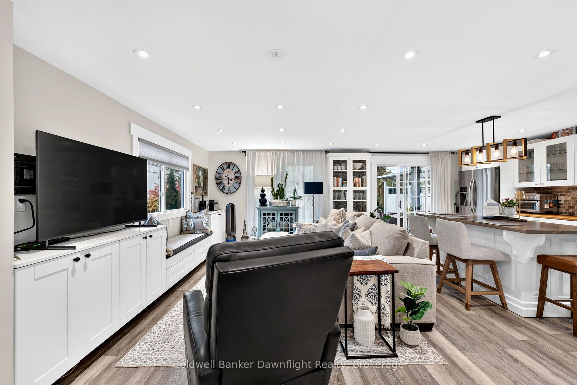 Photo 10 of 188 Pebble Beach Parkway, South Huron, Stephen — HOMEH