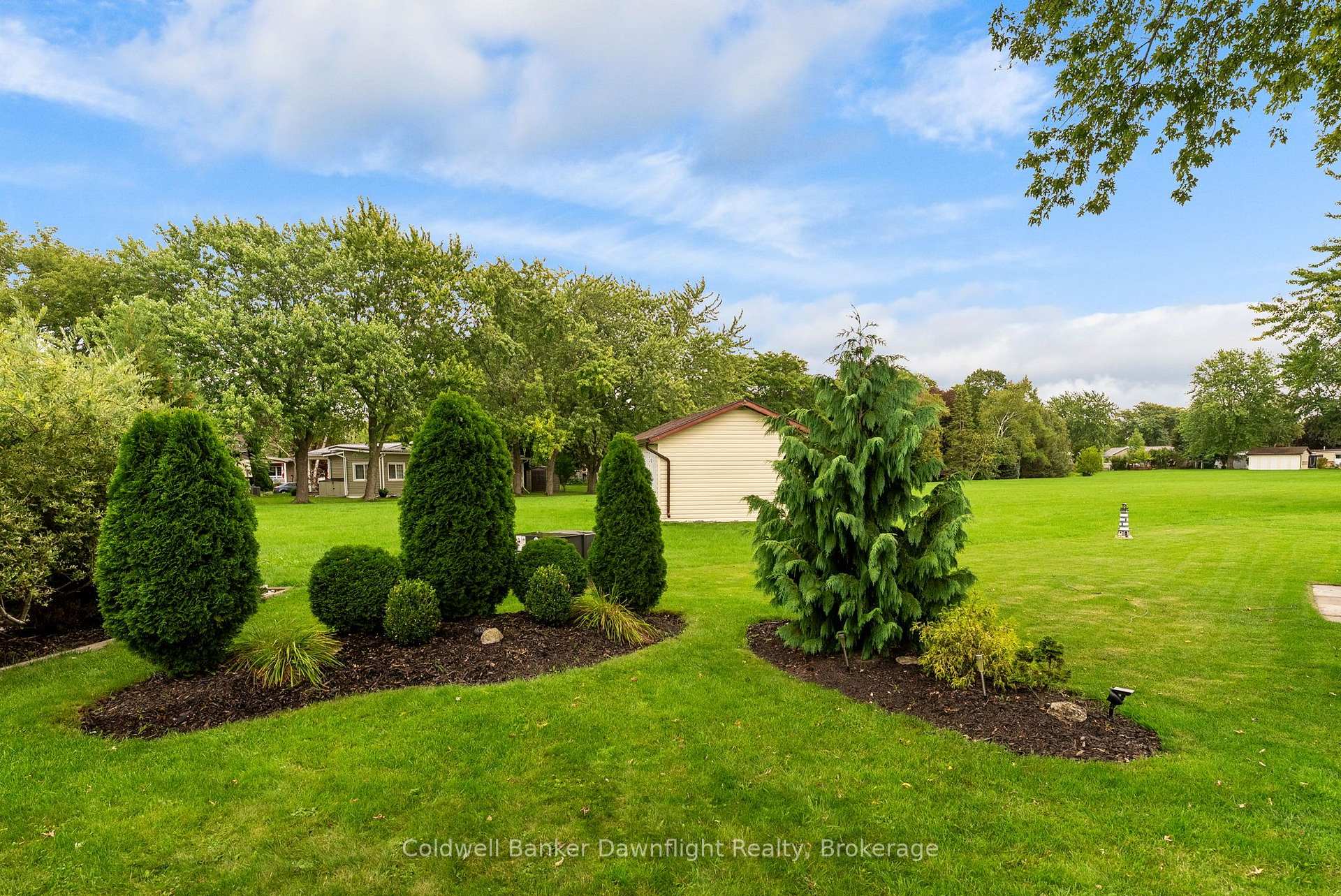 Photo 36 of 188 Pebble Beach Parkway, South Huron, Stephen — HOMEH