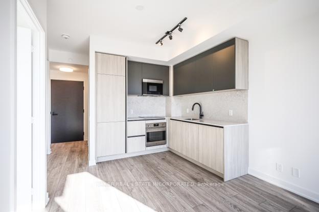 Photo 4 of Unit 1617, 108 Peter Street, Toronto, Waterfront Communities — HOMEH