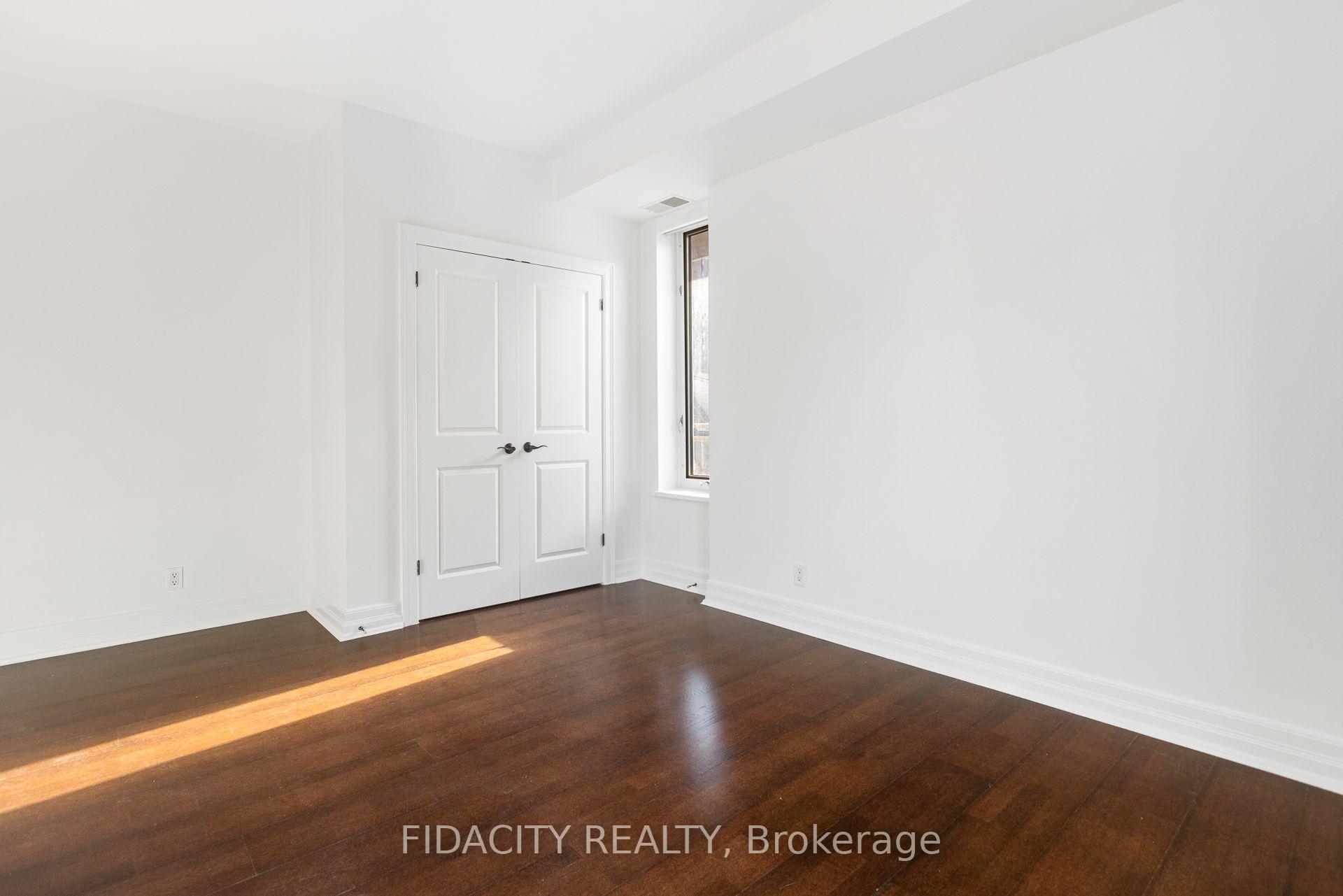 Photo 14 of Unit 302, 320 Mcleod Street, Ottawa, Ottawa Centre — HOMEH