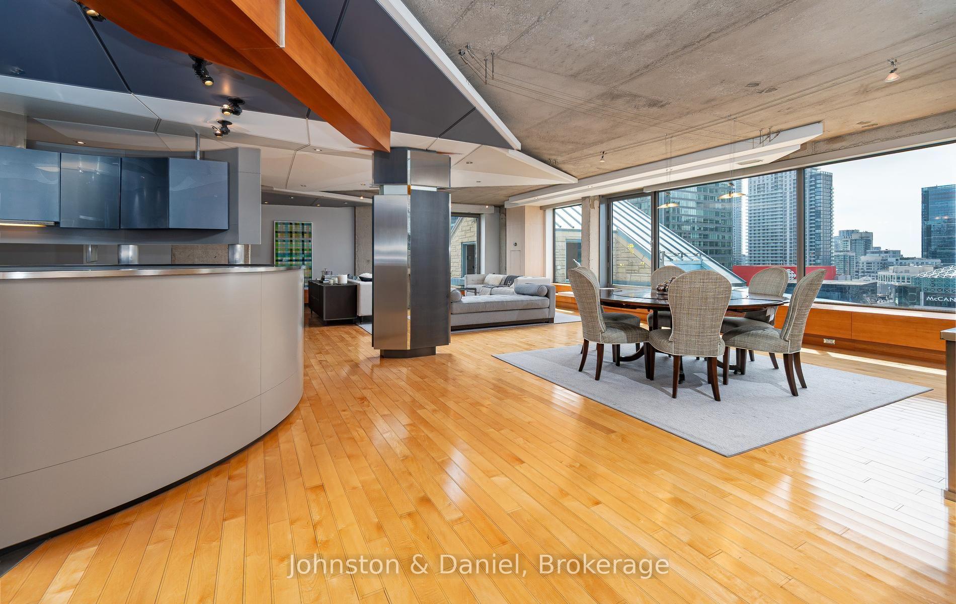 Photo 8 of Unit 2601, 71 Simcoe Street, Toronto, Bay Street Corridor — HOMEH