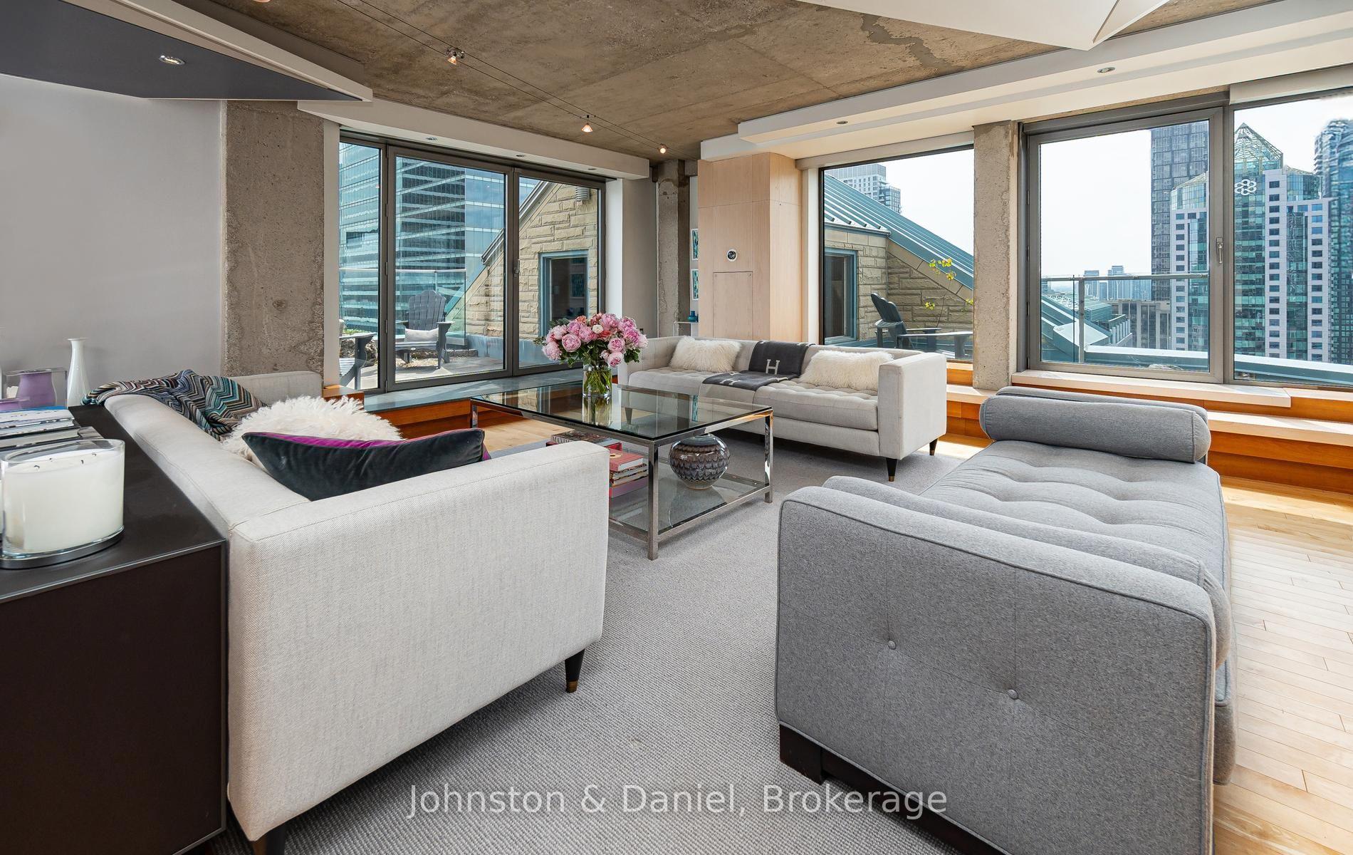 Photo 6 of Unit 2601, 71 Simcoe Street, Toronto, Bay Street Corridor — HOMEH