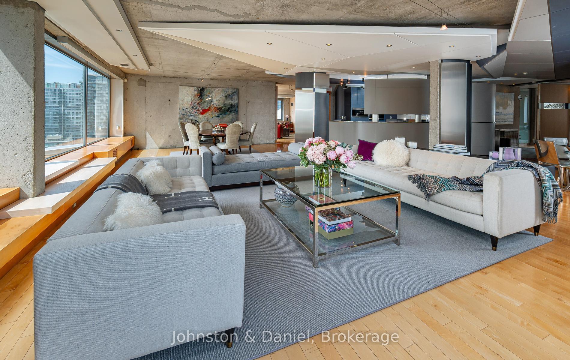 Photo 7 of Unit 2601, 71 Simcoe Street, Toronto, Bay Street Corridor — HOMEH