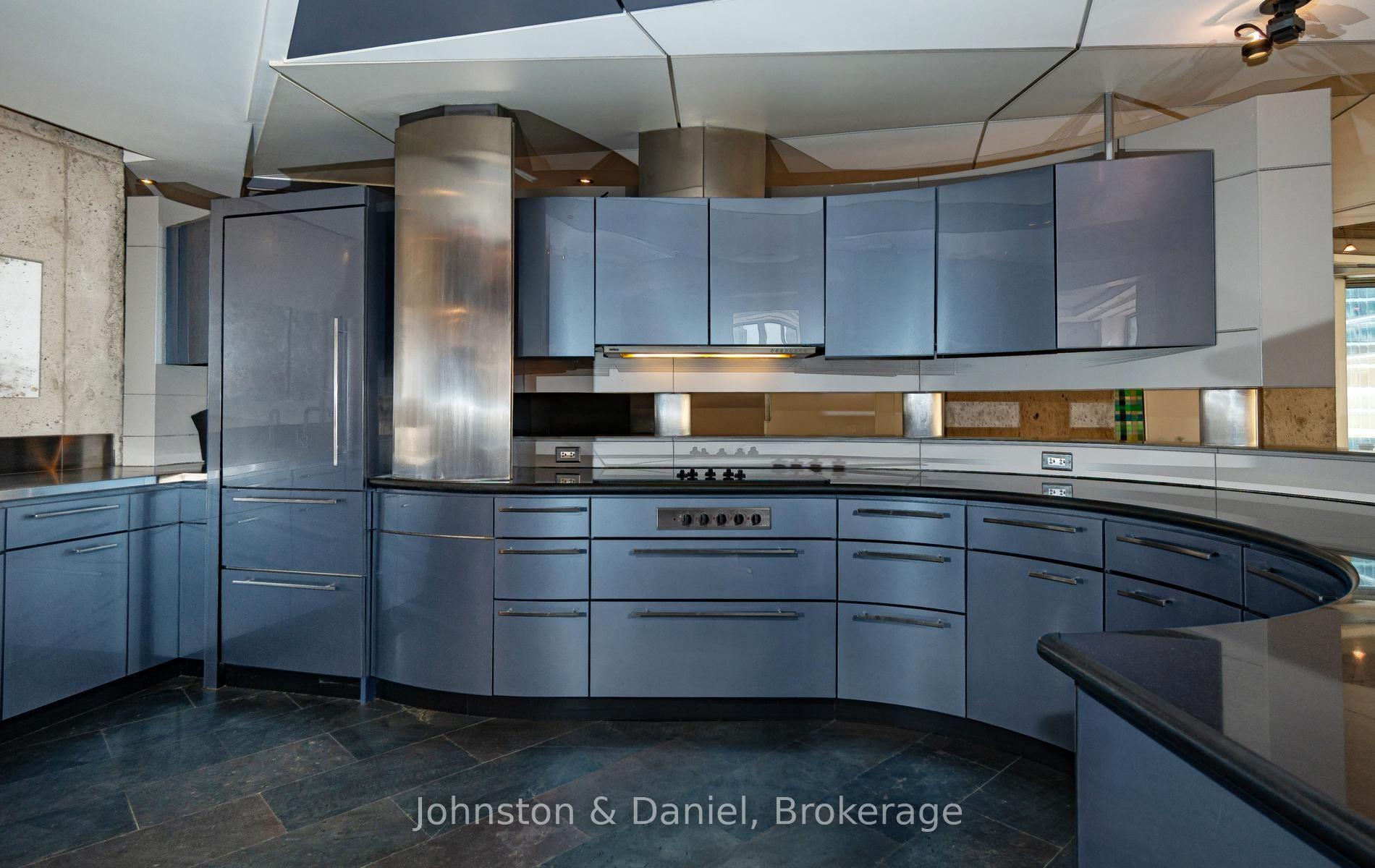 Photo 11 of Unit 2601, 71 Simcoe Street, Toronto, Bay Street Corridor — HOMEH