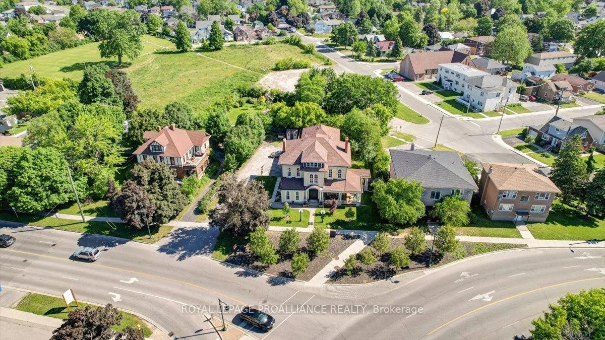 Photo 10 of 7 Marmora Street, Quinte West, Trenton Ward — HOMEH