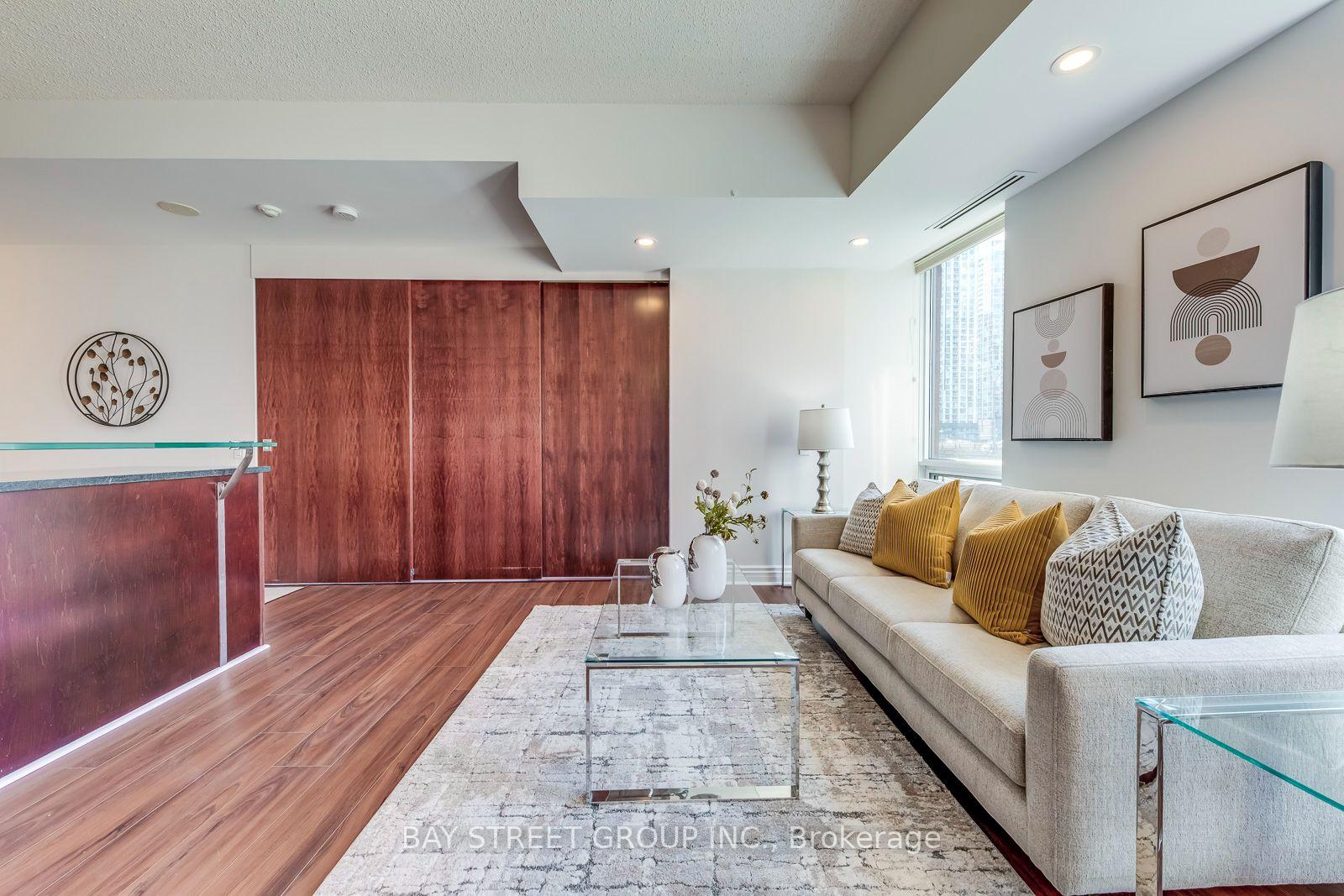 Photo 10 of Unit 512E, 500 Queens Quay W, Toronto, Waterfront Communities — HOMEH
