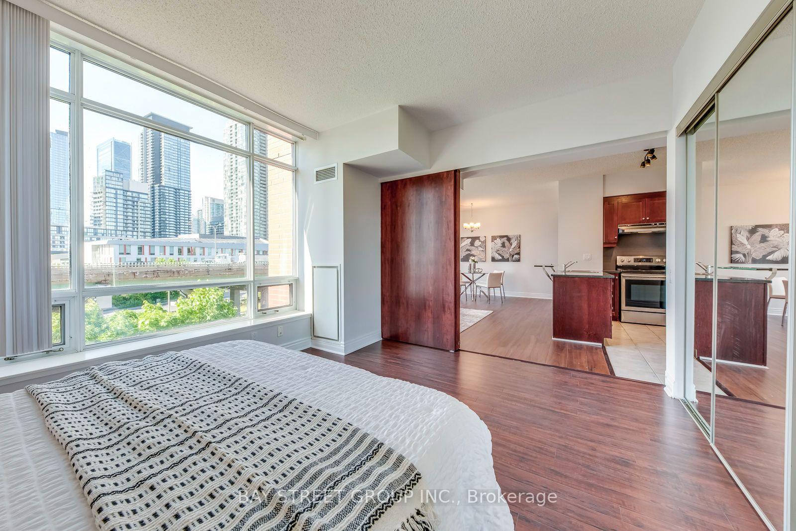 Photo 20 of Unit 512E, 500 Queens Quay W, Toronto, Waterfront Communities — HOMEH