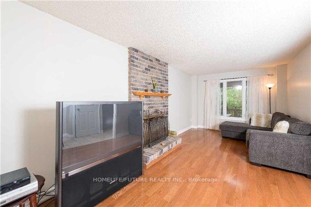 Photo 6 of 17 Chadwick Drive, Ajax, Central — HOMEH