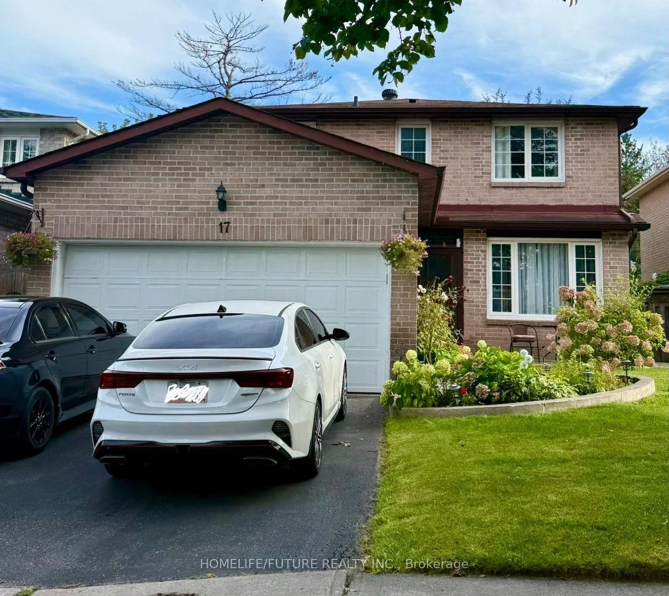 Photo 1 of 17 Chadwick Drive, Ajax, Central — HOMEH