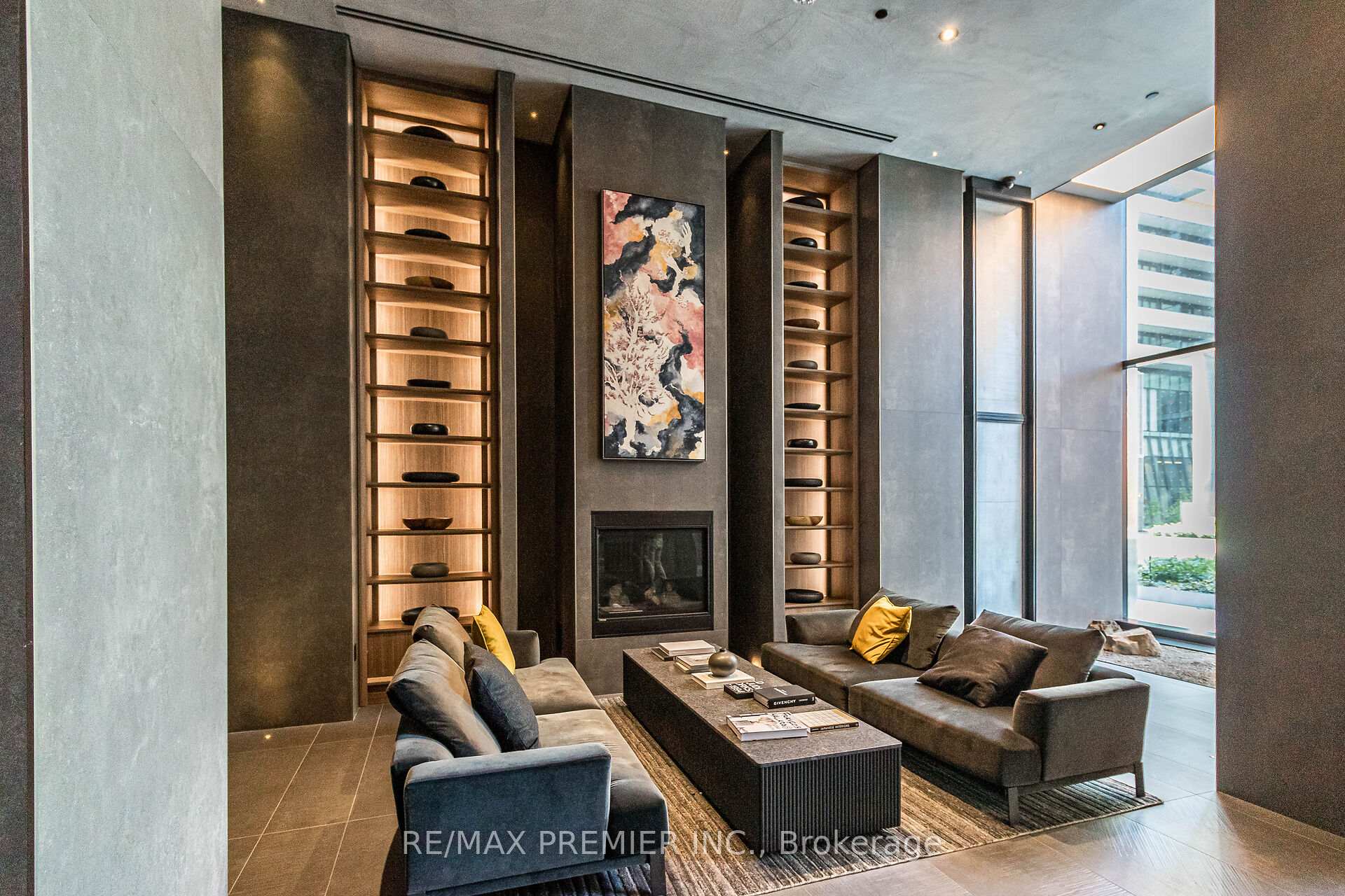 Photo 9 of Unit 3904, 55 Charles Street E, Toronto, Church-Yonge Corridor — HOMEH