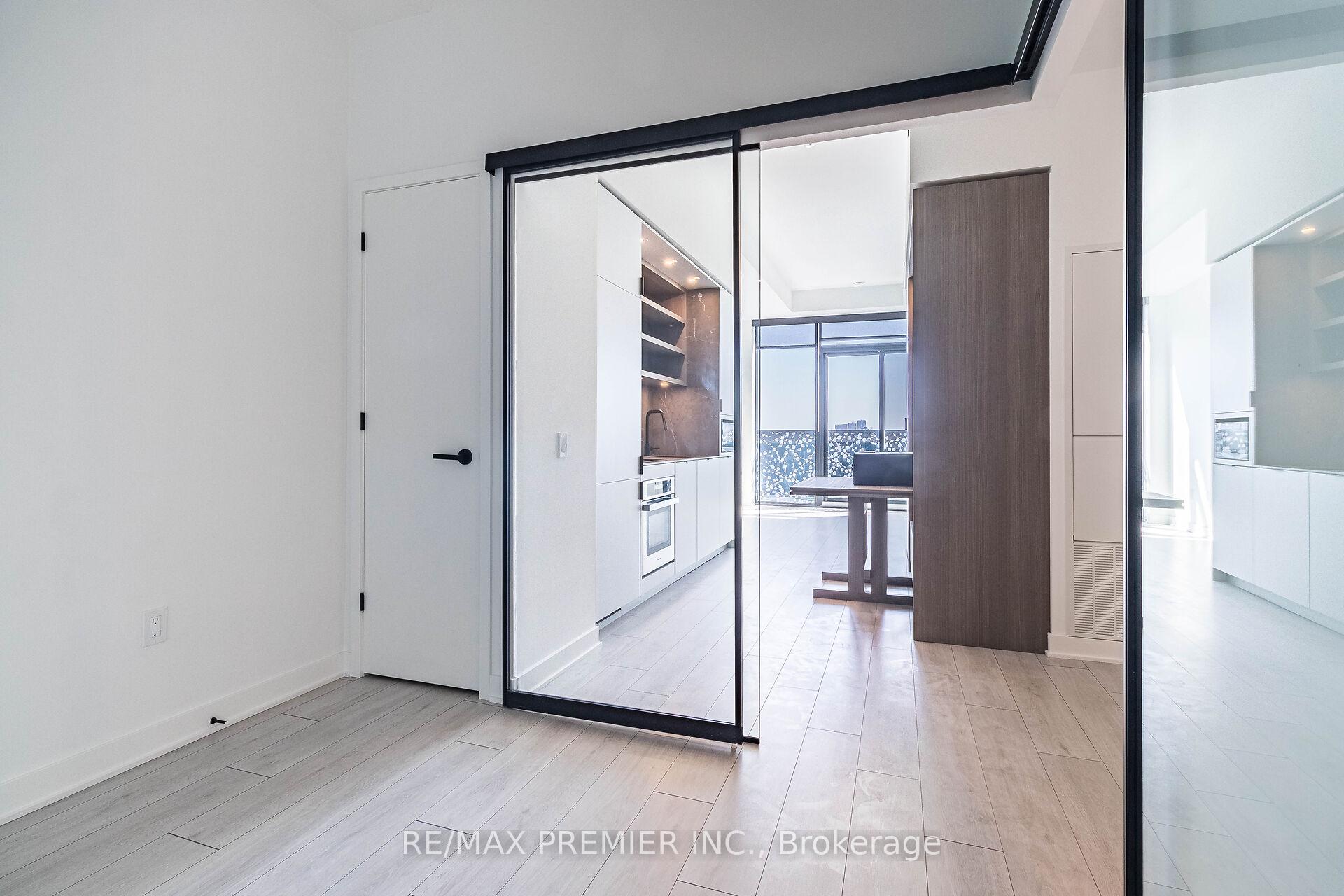 Photo 17 of Unit 3904, 55 Charles Street E, Toronto, Church-Yonge Corridor — HOMEH