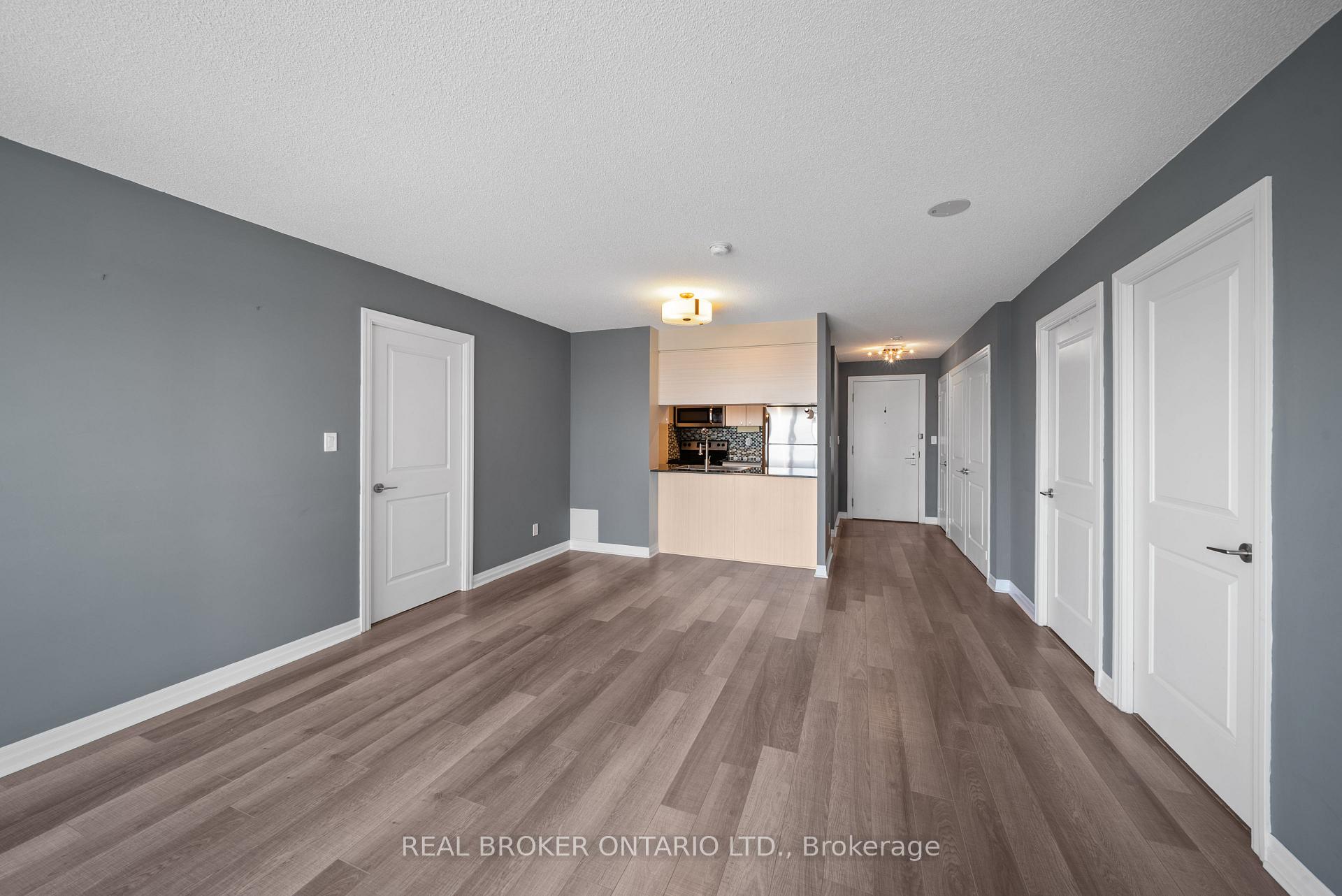 Photo 7 of Unit 3010, 2015 Sheppard Avenue E, North York, Henry Farm — HOMEH