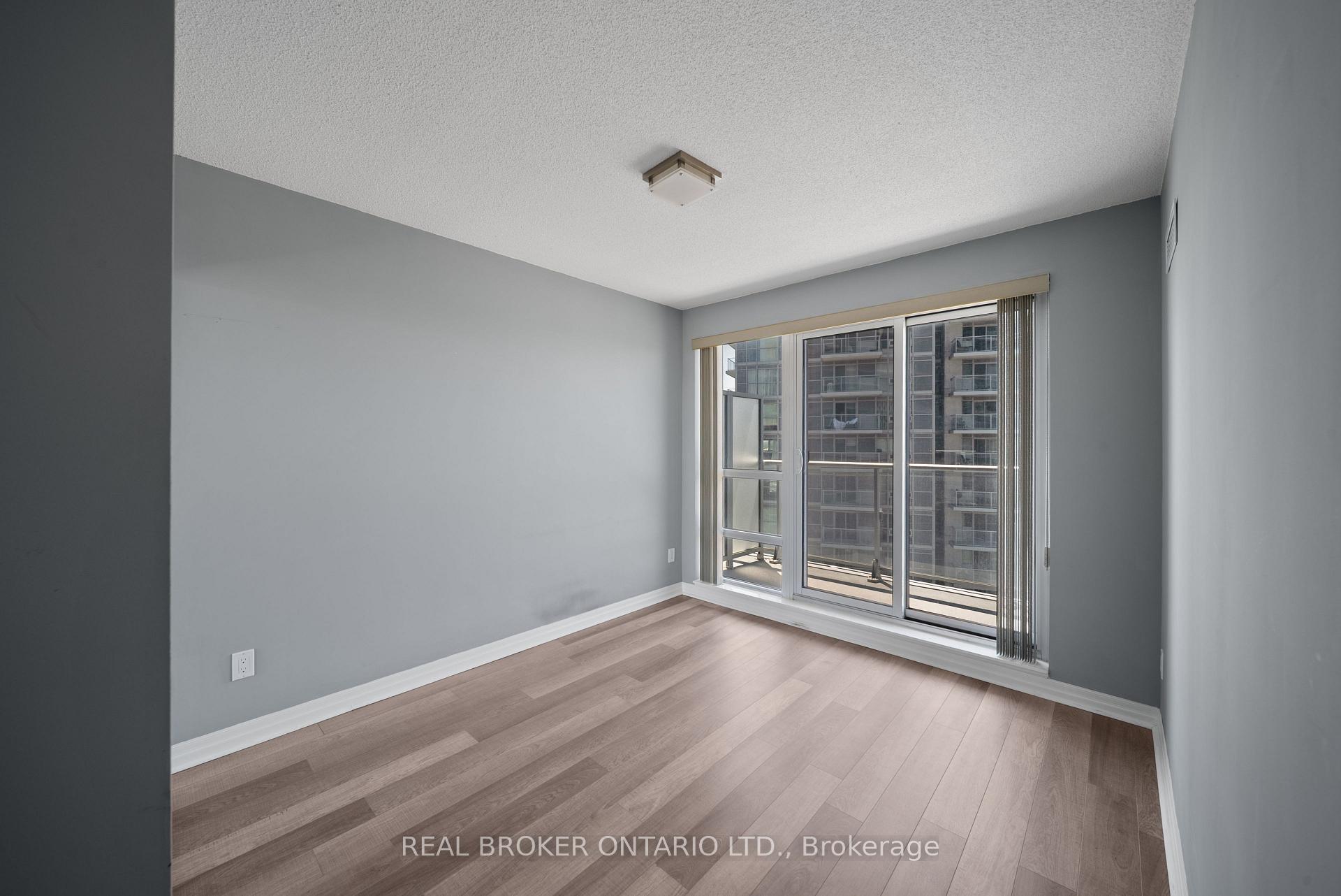 Photo 13 of Unit 3010, 2015 Sheppard Avenue E, North York, Henry Farm — HOMEH