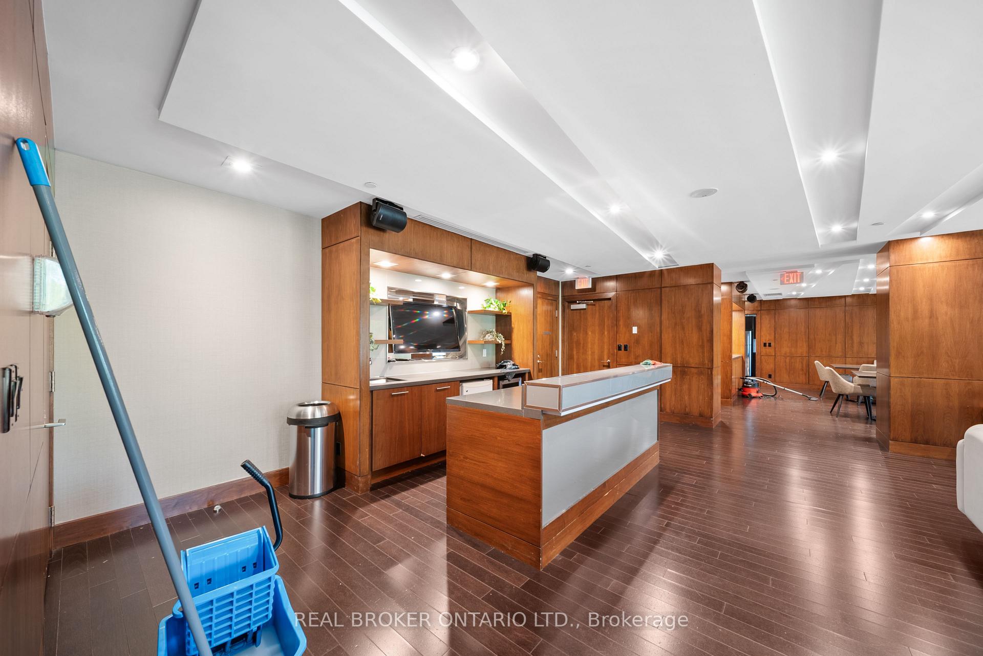 Photo 28 of Unit 3010, 2015 Sheppard Avenue E, North York, Henry Farm — HOMEH