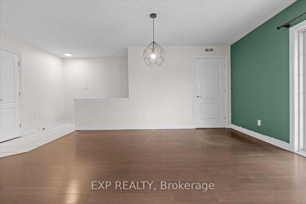 Photo 9 of Unit 202, 245 Equinox Drive E, Russell, Embrun — HOMEH
