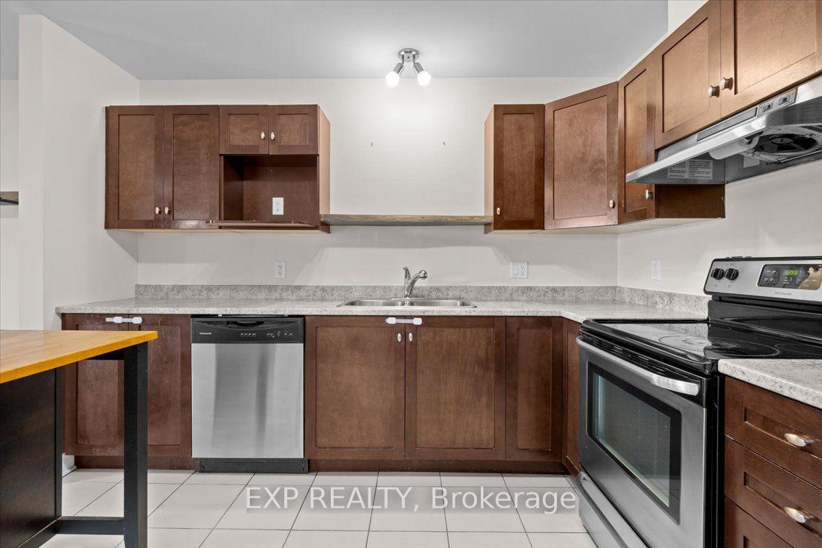 Photo 18 of Unit 202, 245 Equinox Drive E, Russell, Embrun — HOMEH