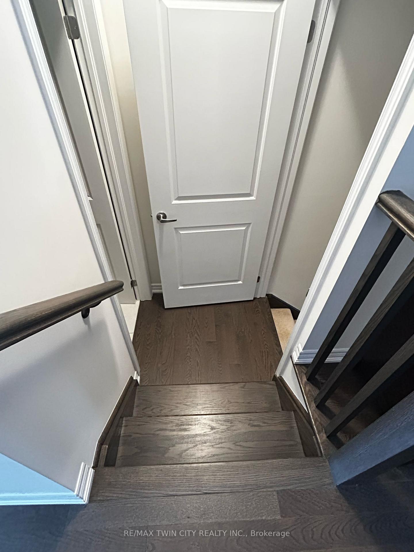 Photo 7 of 123 Broadacre Drive, Kitchener, Huron Park — HOMEH