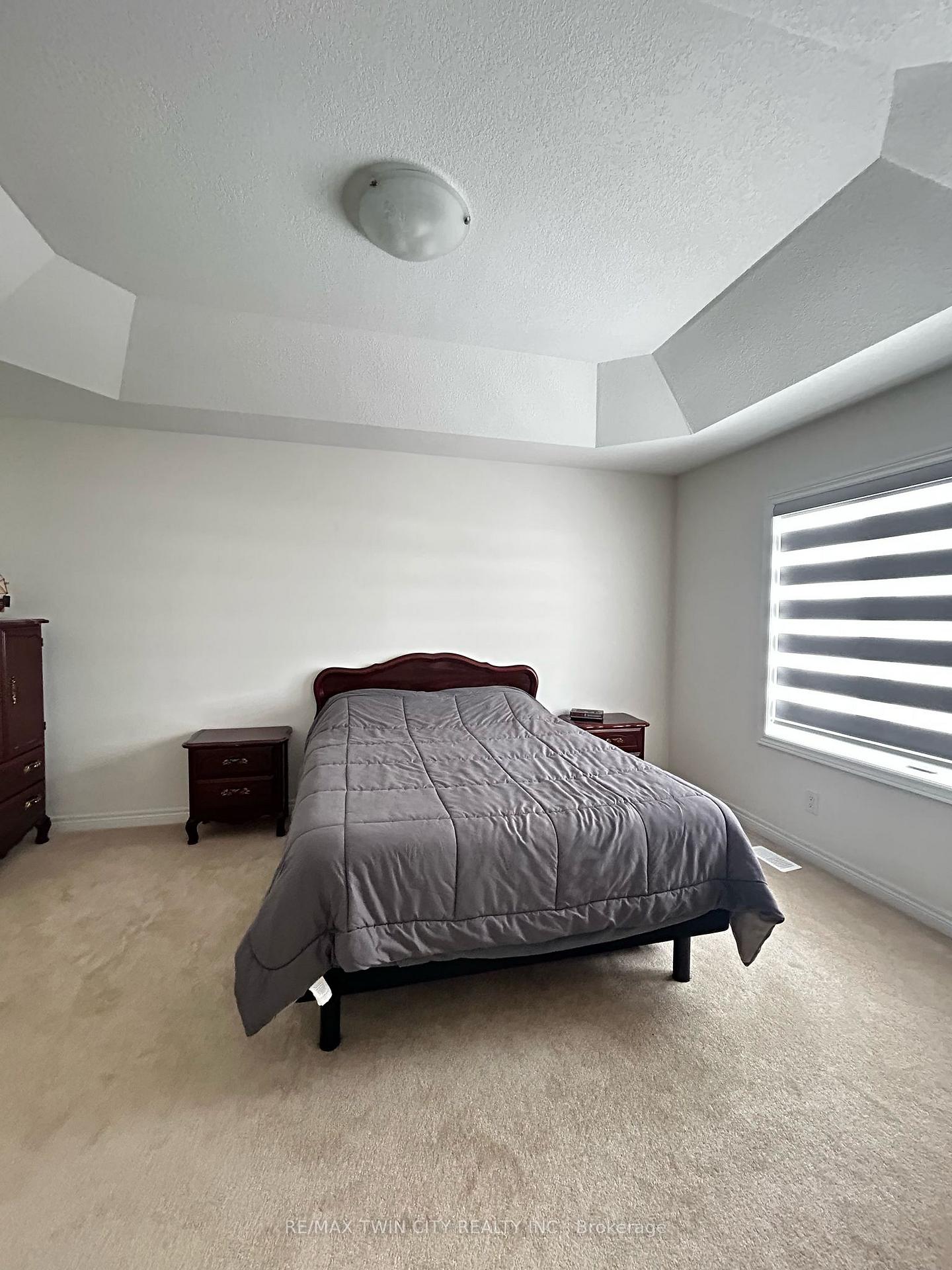Photo 11 of 123 Broadacre Drive, Kitchener, Huron Park — HOMEH