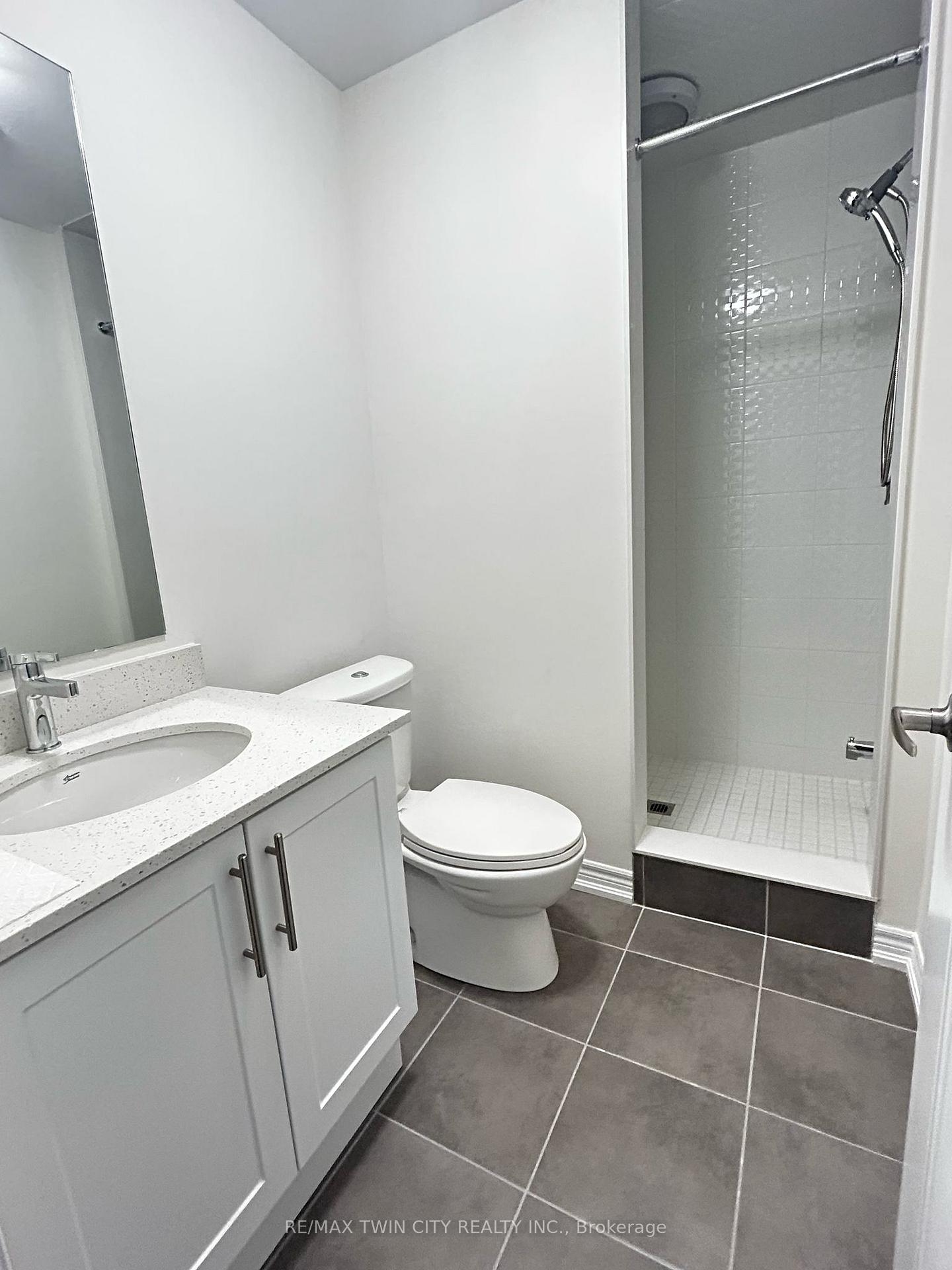 Photo 17 of 123 Broadacre Drive, Kitchener, Huron Park — HOMEH