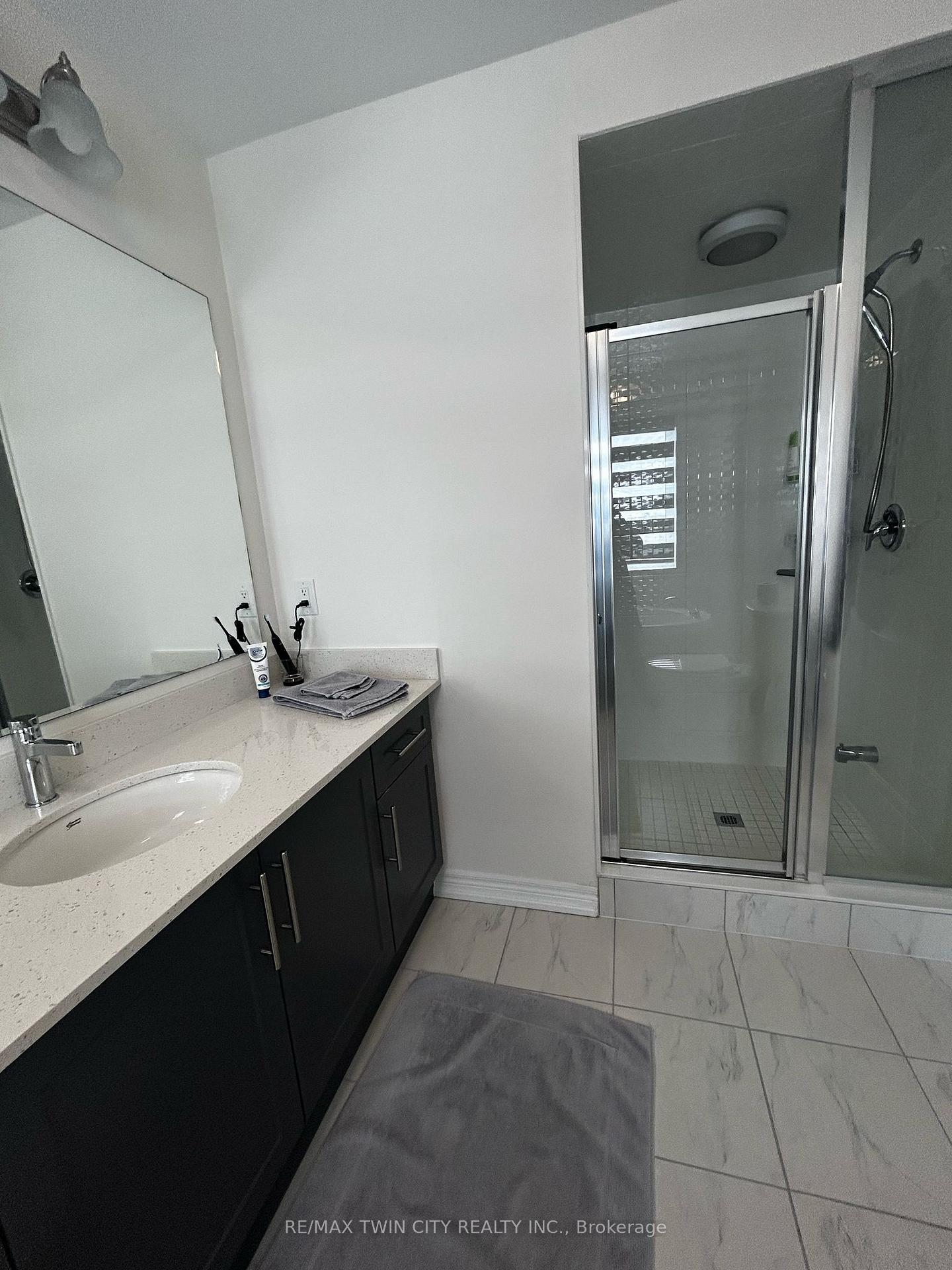 Photo 20 of 123 Broadacre Drive, Kitchener, Huron Park — HOMEH