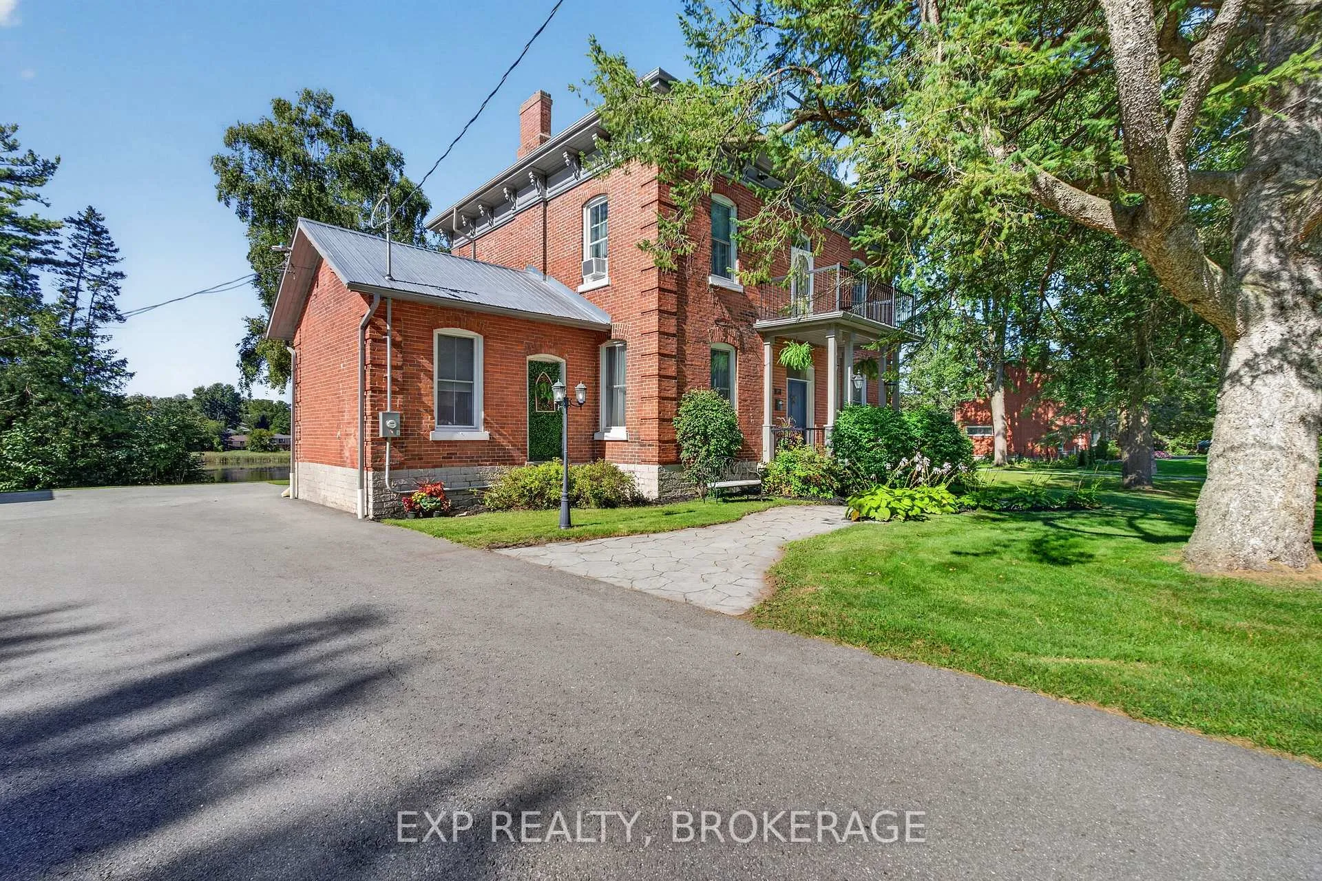 Photo 2 of 109 River Road, Greater Napanee, Greater Napanee — HOMEH