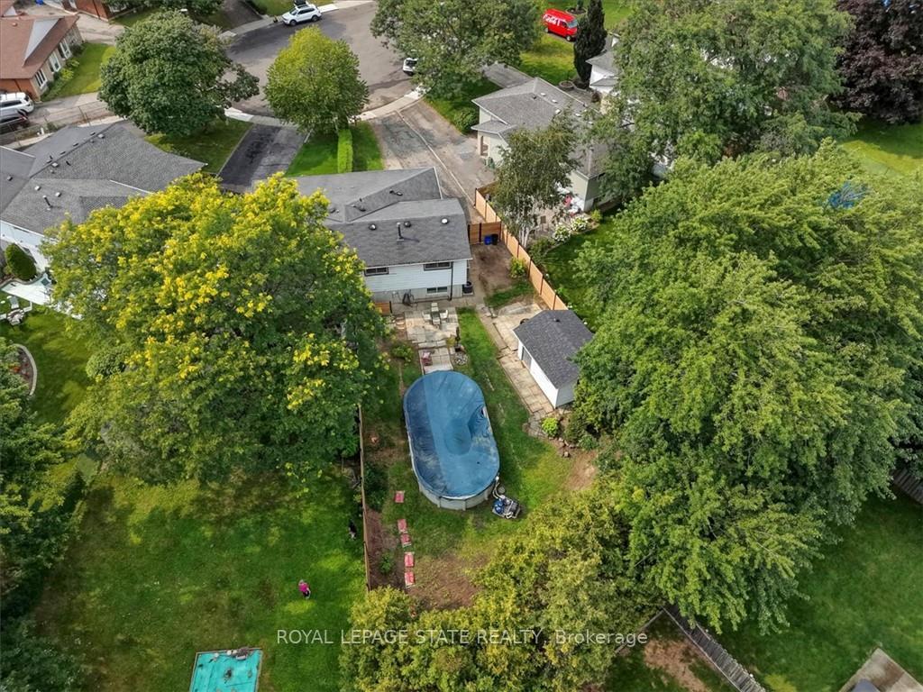 Photo 47 of 27 Gretna Court, Hamilton, Gilkson — HOMEH