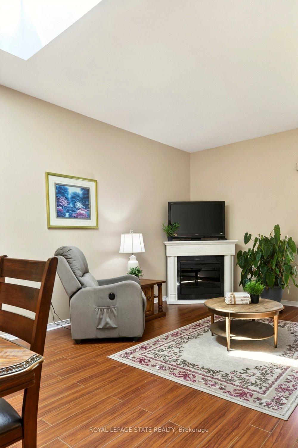 Photo 21 of Unit 11, 20 Kitty Murray Lane, Hamilton, Meadowlands — HOMEH