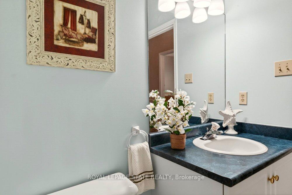 Photo 38 of Unit 11, 20 Kitty Murray Lane, Hamilton, Meadowlands — HOMEH
