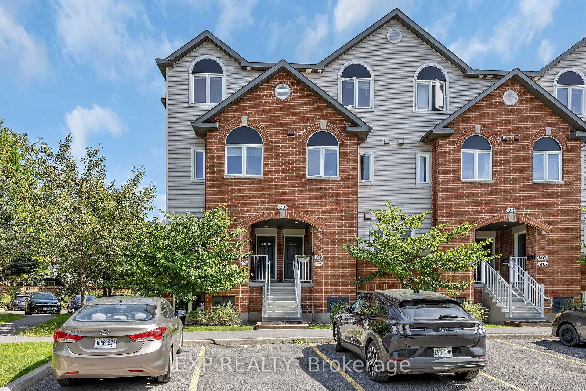 Photo of Unit 295, 29 Jardin Private