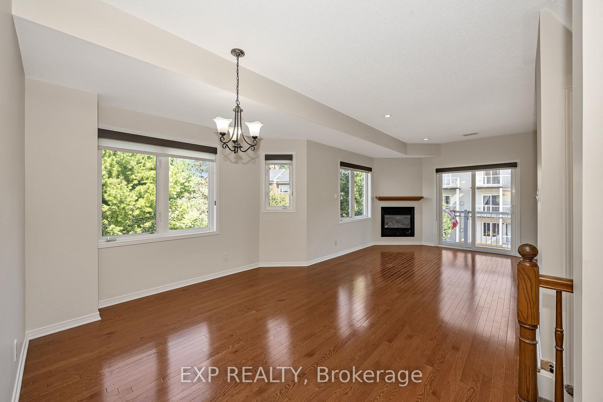 Photo 7 of Unit 295, 29 Jardin Private, Ottawa, Manor Park — HOMEH