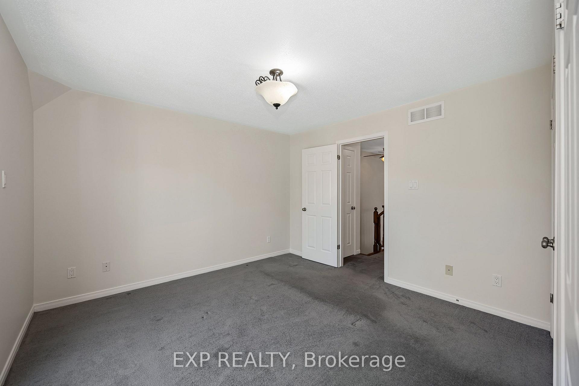 Photo 17 of Unit 295, 29 Jardin Private, Ottawa, Manor Park — HOMEH