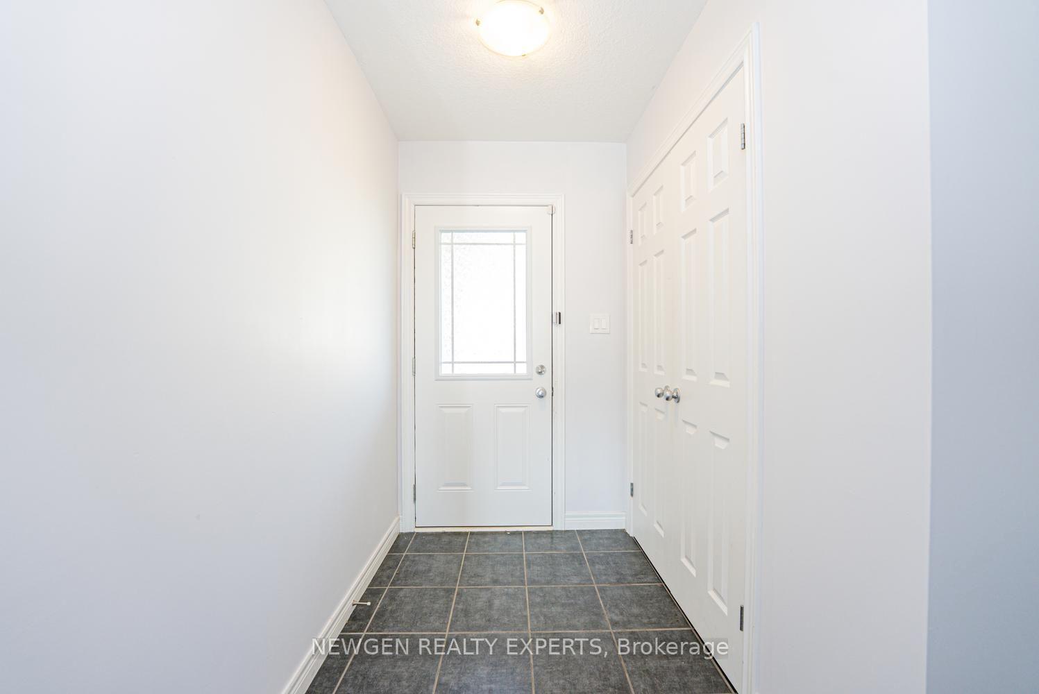 Photo 6 of 2025 Denview Avenue, London, North S — HOMEH