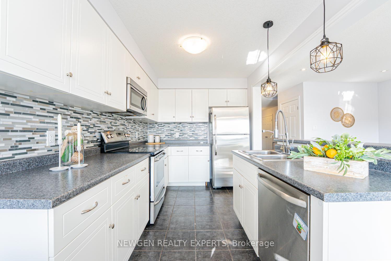 Photo 11 of 2025 Denview Avenue, London, North S — HOMEH