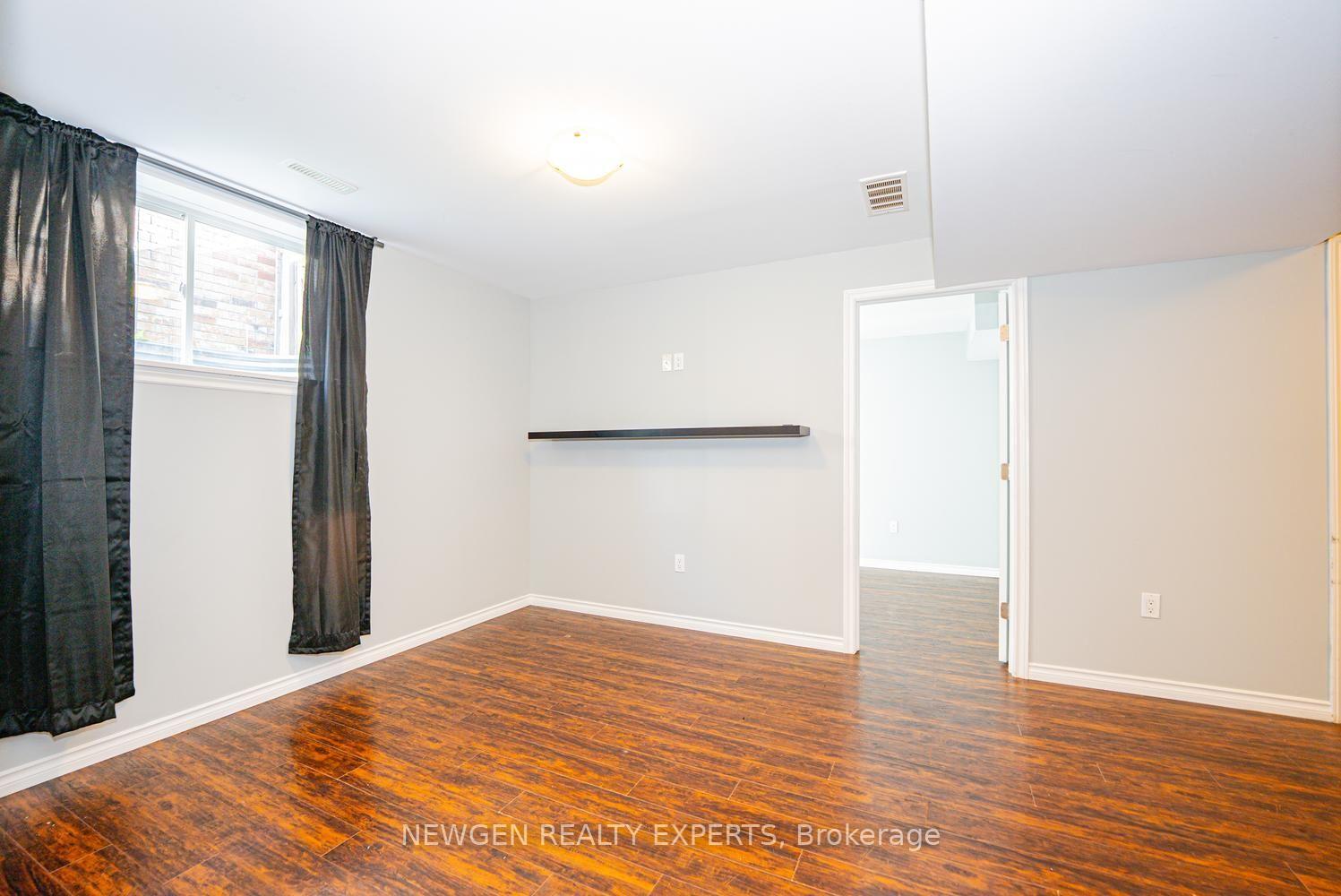 Photo 35 of 2025 Denview Avenue, London, North S — HOMEH