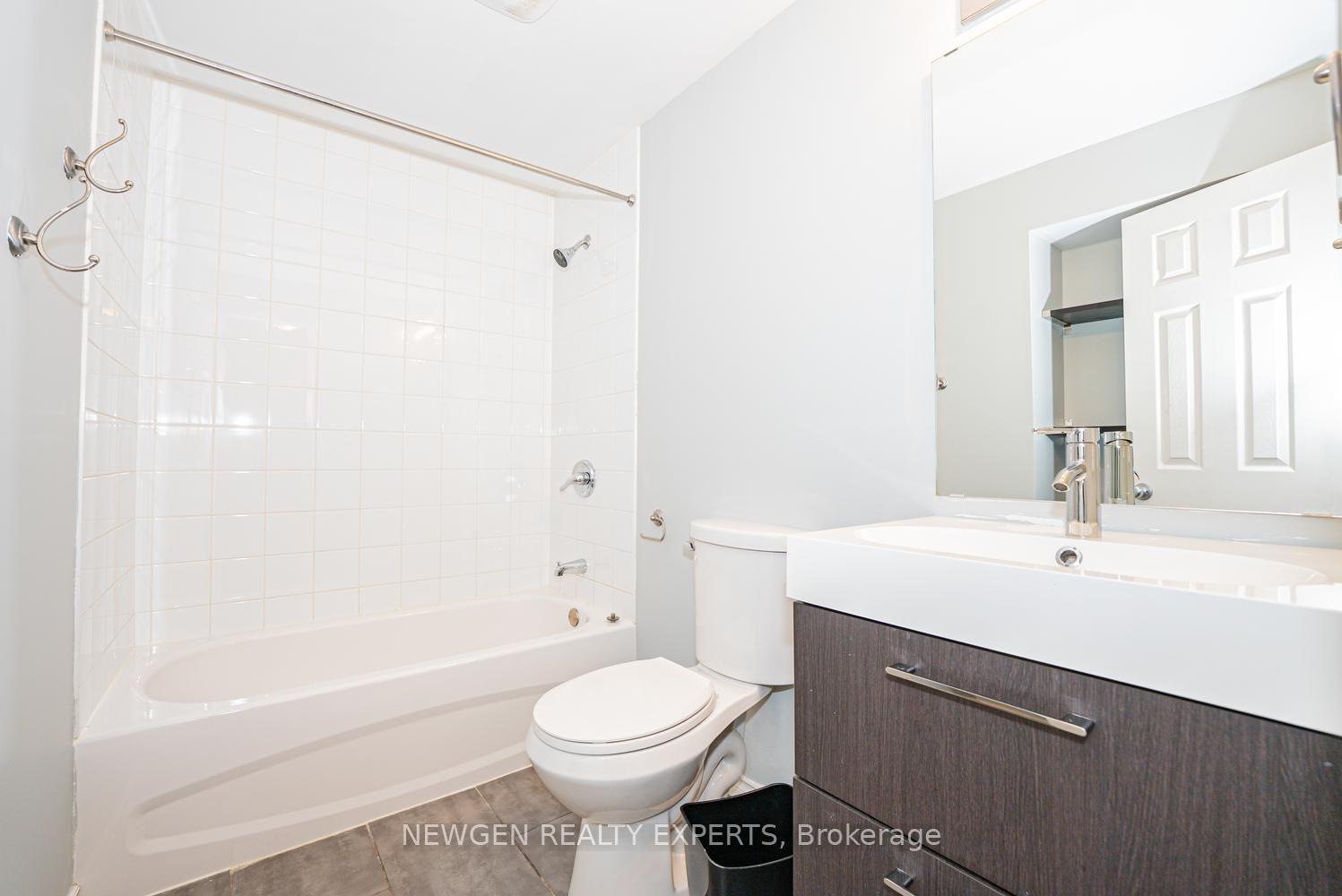 Photo 41 of 2025 Denview Avenue, London, North S — HOMEH